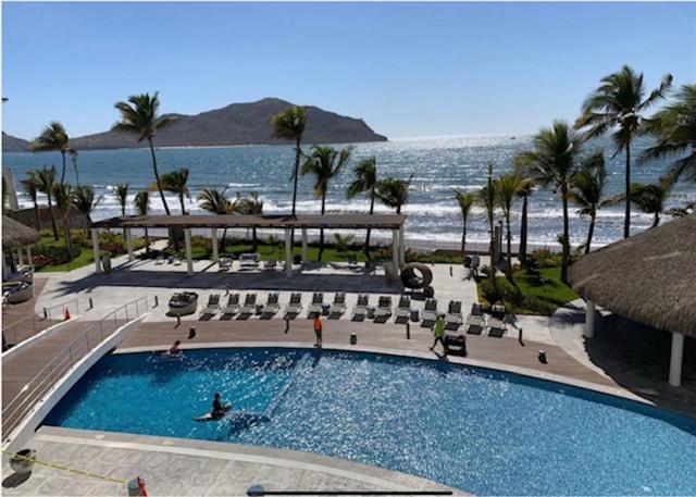 Camino Al Mar "Departamento En Playa" Apartment มาซาตลัน ภายนอก รูปภาพ